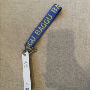 TWO BAGGU Logo Keychain red and blue